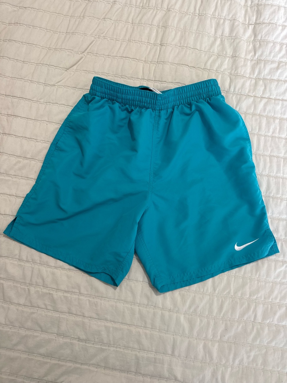 Nike Men Shorts Size Medium